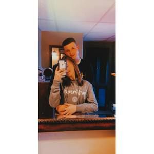 Meet your Posher, Corinne